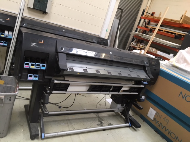 HP Latex 26500 wide format printer from the side