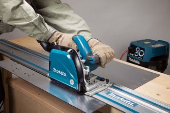 the groove cutter saw in action