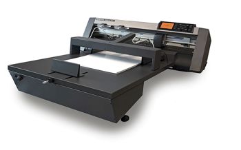 F-Mark automatic digital die-cutting machine being displayed