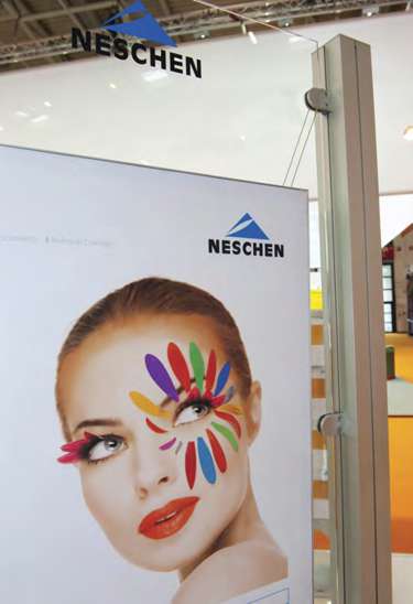 Neschen DYEtex display