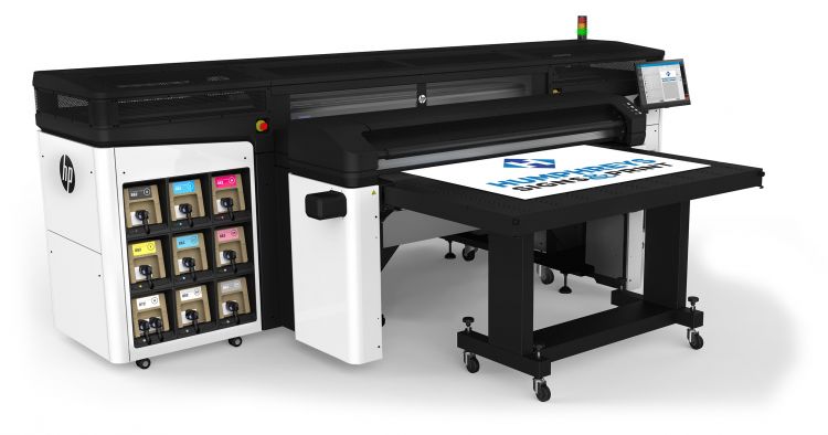 The HP Latex R1000 wide format flatbed printer