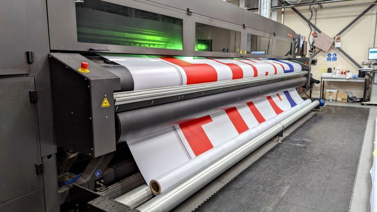 A five-metre roll-to-roll EFI VUTEk GS5000r UV printer